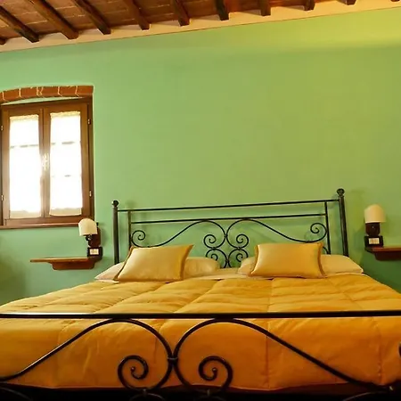 L'oasi Della Pergola Alojamento de Turismo Rural *