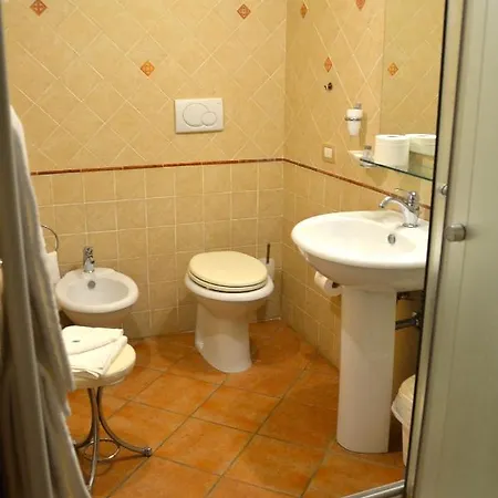 L'oasi Della Pergola ファームステイ *